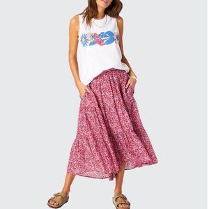 Xirena Iris skirt in red blossom